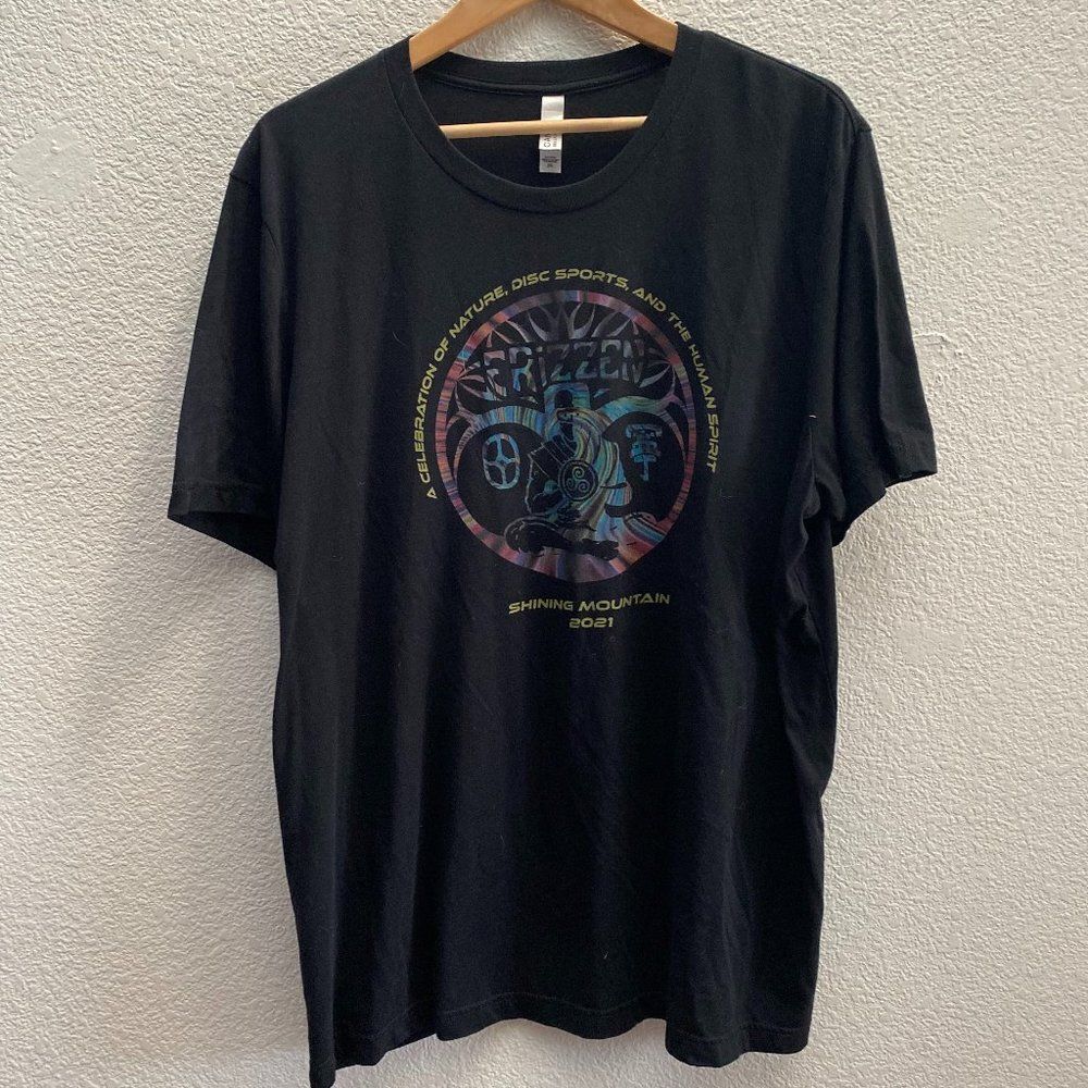 Frizzen Shining Mountain Disc Golf 2021 Woodland Park CO T-Shirt Men's 2XL